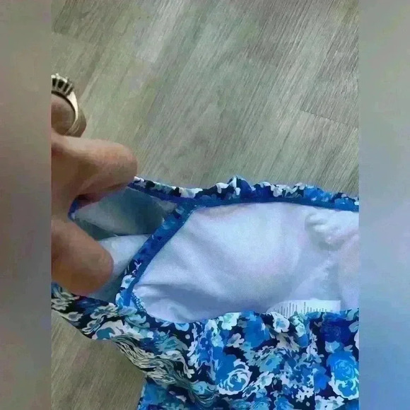 Blue floral one piece swimsuit, size small, off the shoulder w/ruflle - Picture 5 of 7